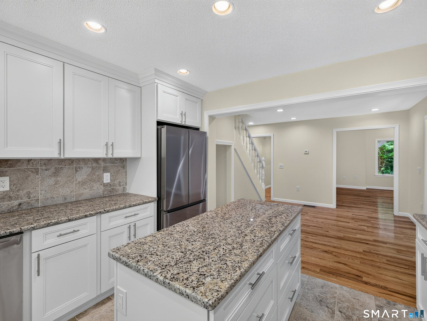 21 Woodland Drive Photo 15
