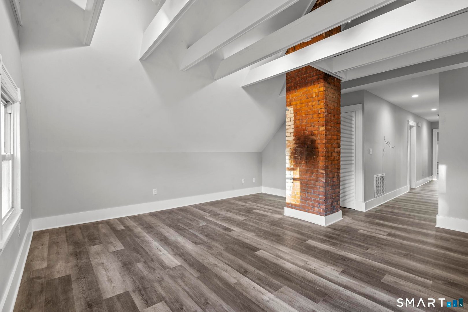 548 Ferry Street  #3 Photo 3