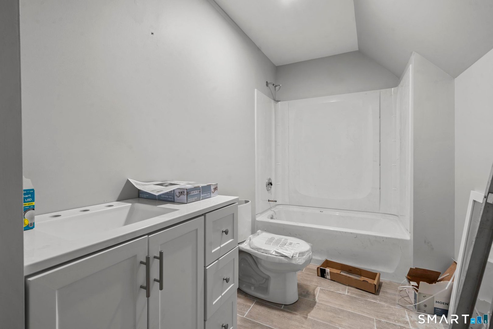 548 Ferry Street  #3 Photo 11