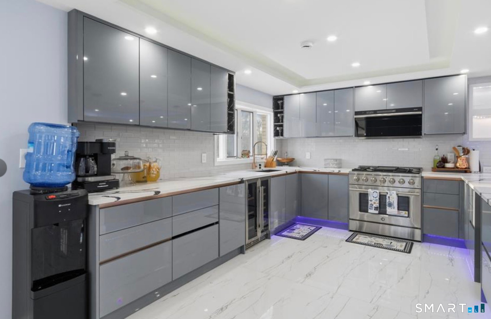 589 Racebrook Road Photo 27