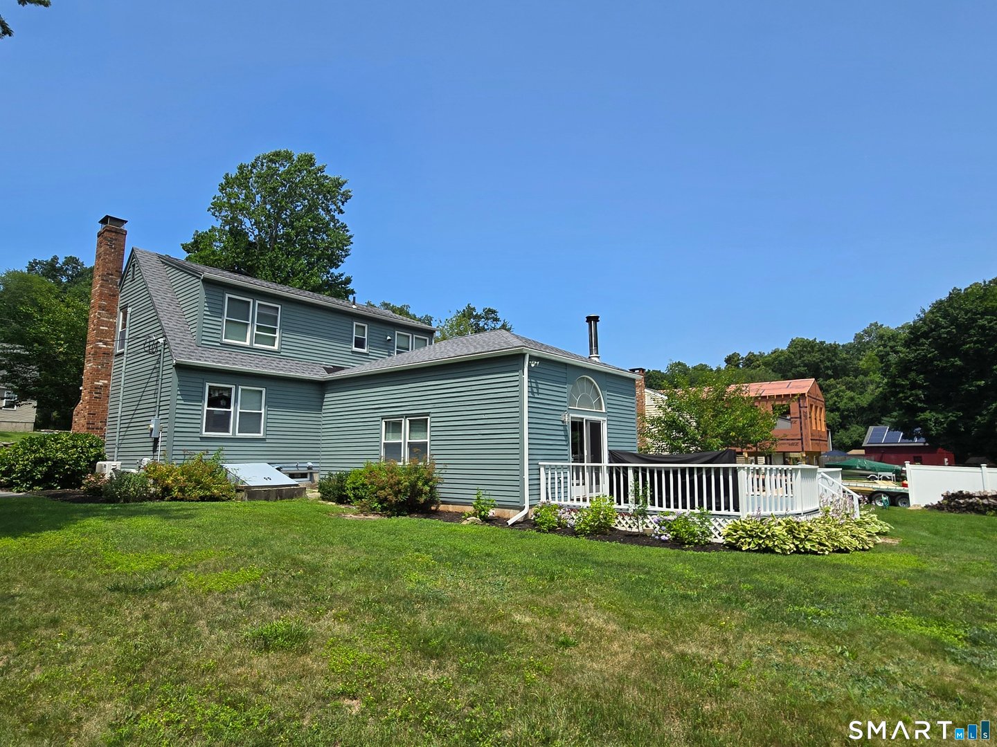 3 Clover Road Photo 5