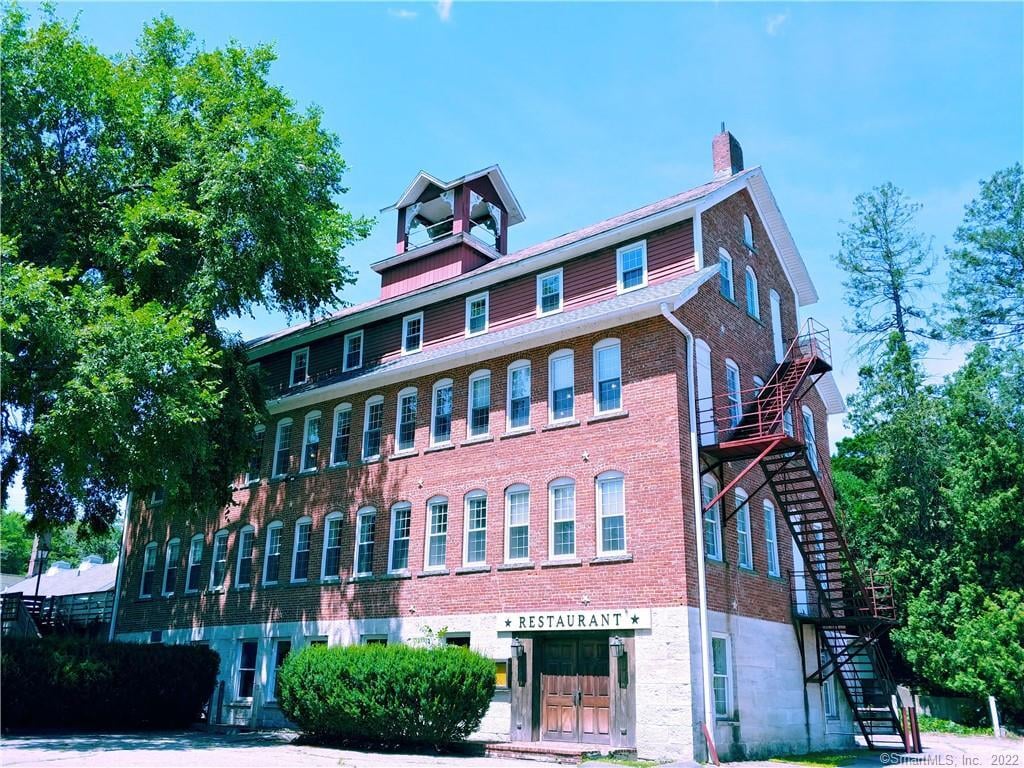 8 Holley Street Photo 20