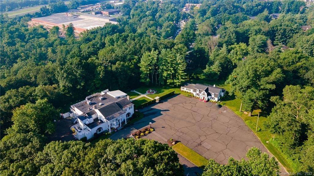 271 Federal Road Photo 1