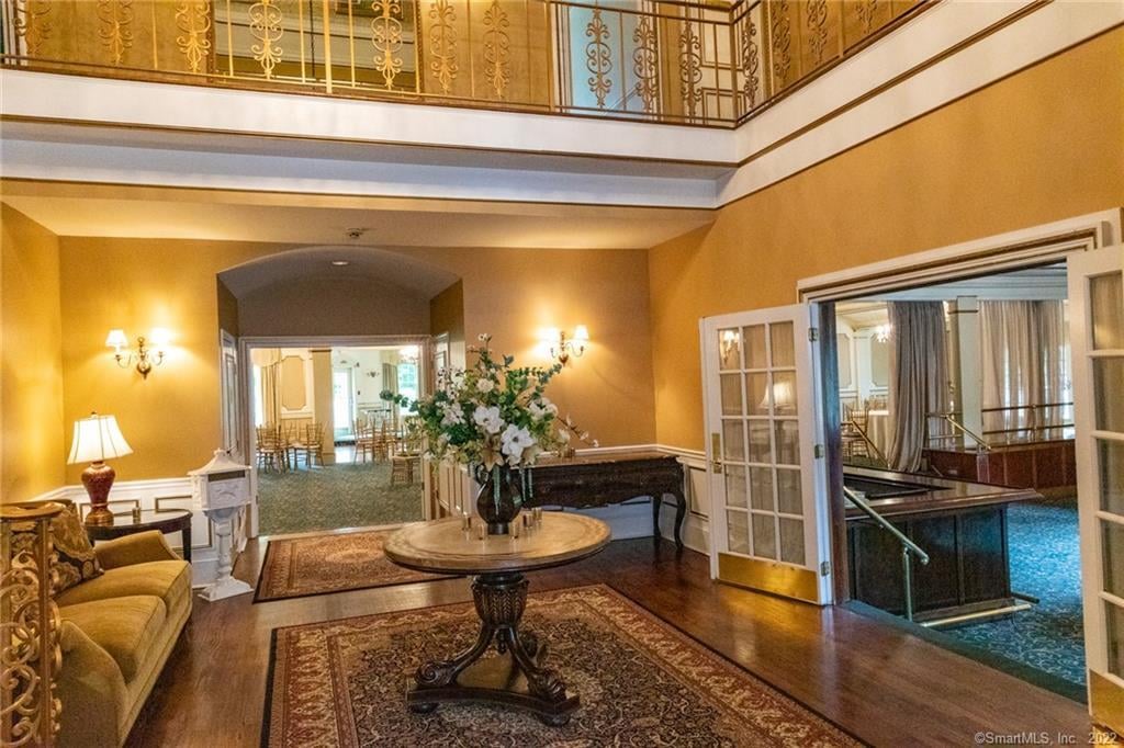 271 Federal Road Photo 19