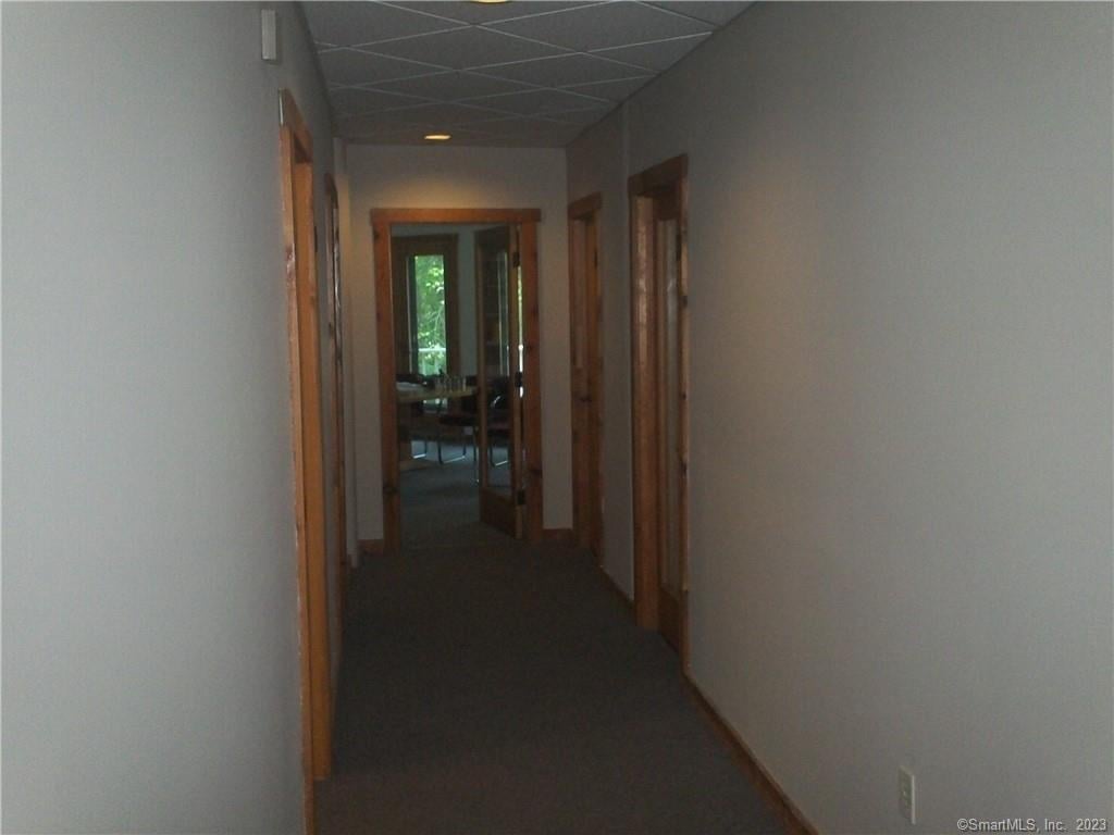 99 Citizens Drive Photo 4