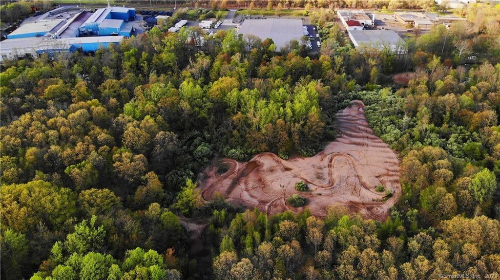 100-150 Dodge Avenue Photo 7