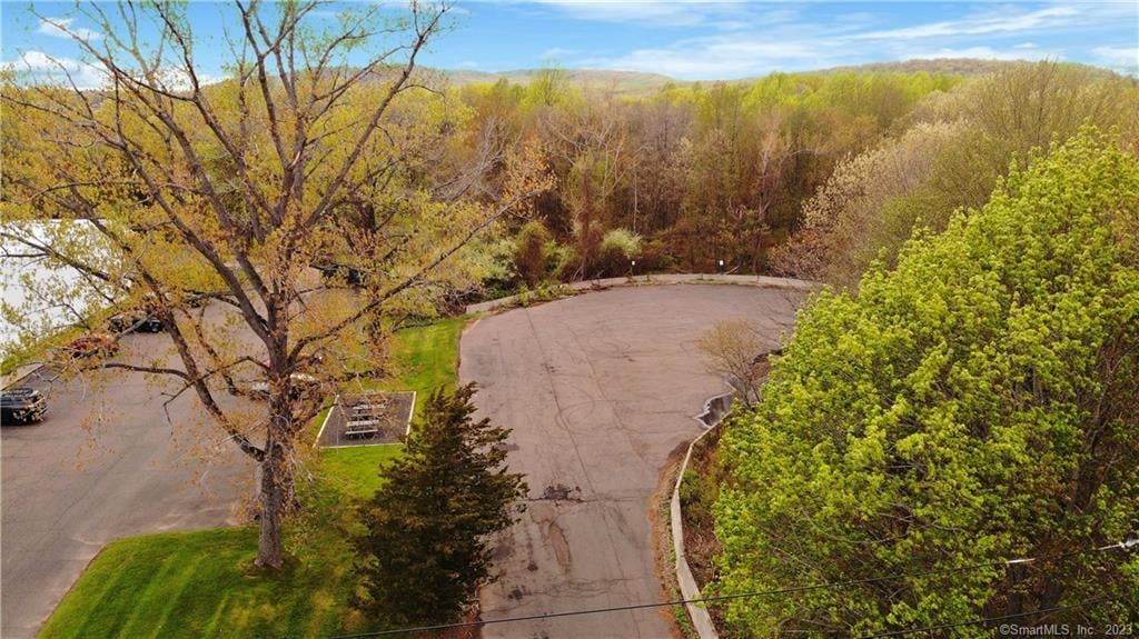 100-150 Dodge Avenue Photo 10