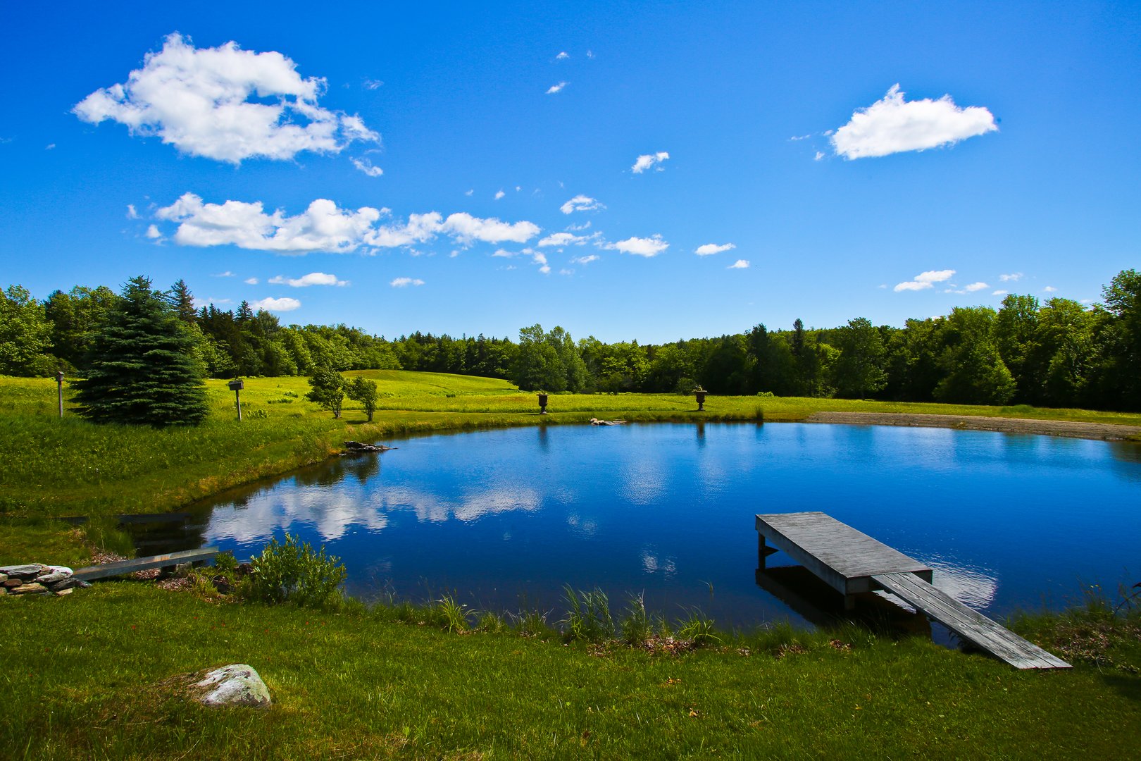 137 Leshure Rd Photo 1