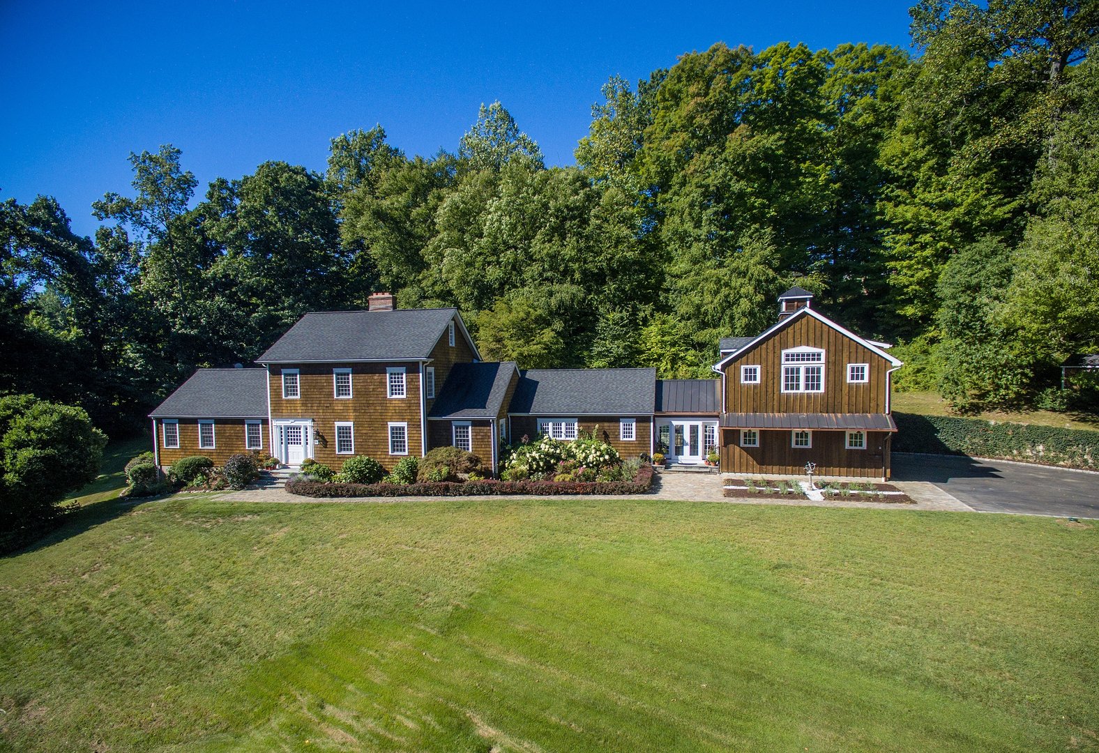 215 Cross Ridge Road Photo 1