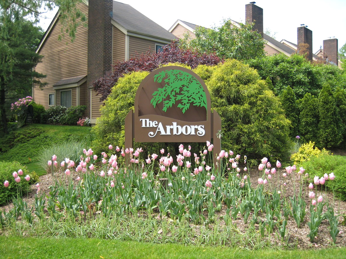 132 Brush Hollow Crescent Photo 1