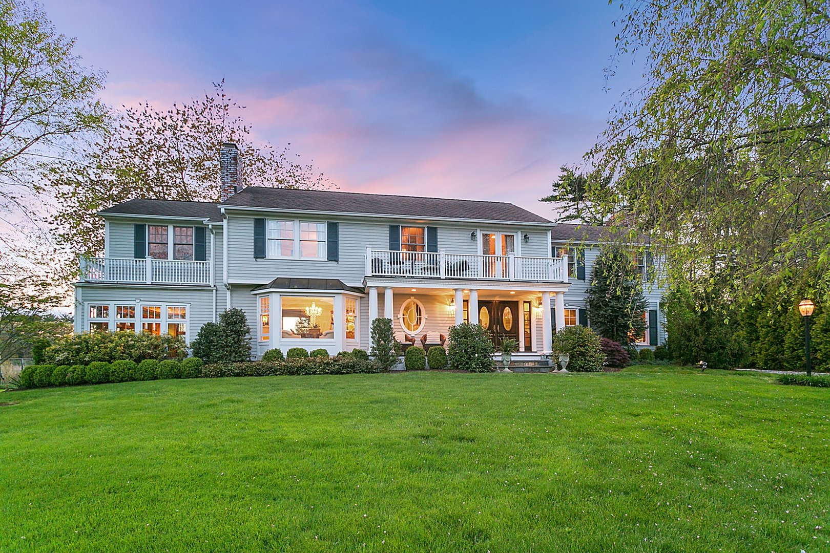 145 South Gate Lane Photo 1