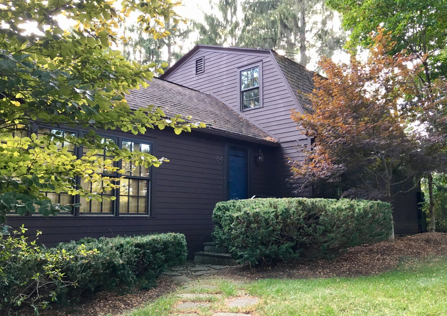 84 East Main St Photo 1