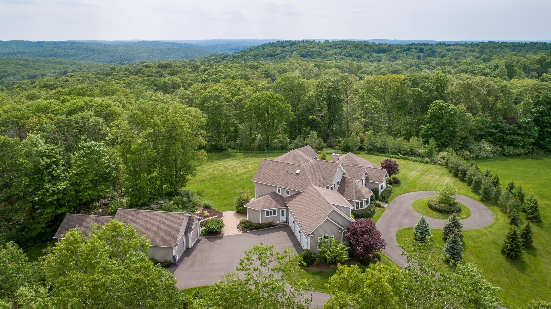 298 Westenhook Terrace Photo 1