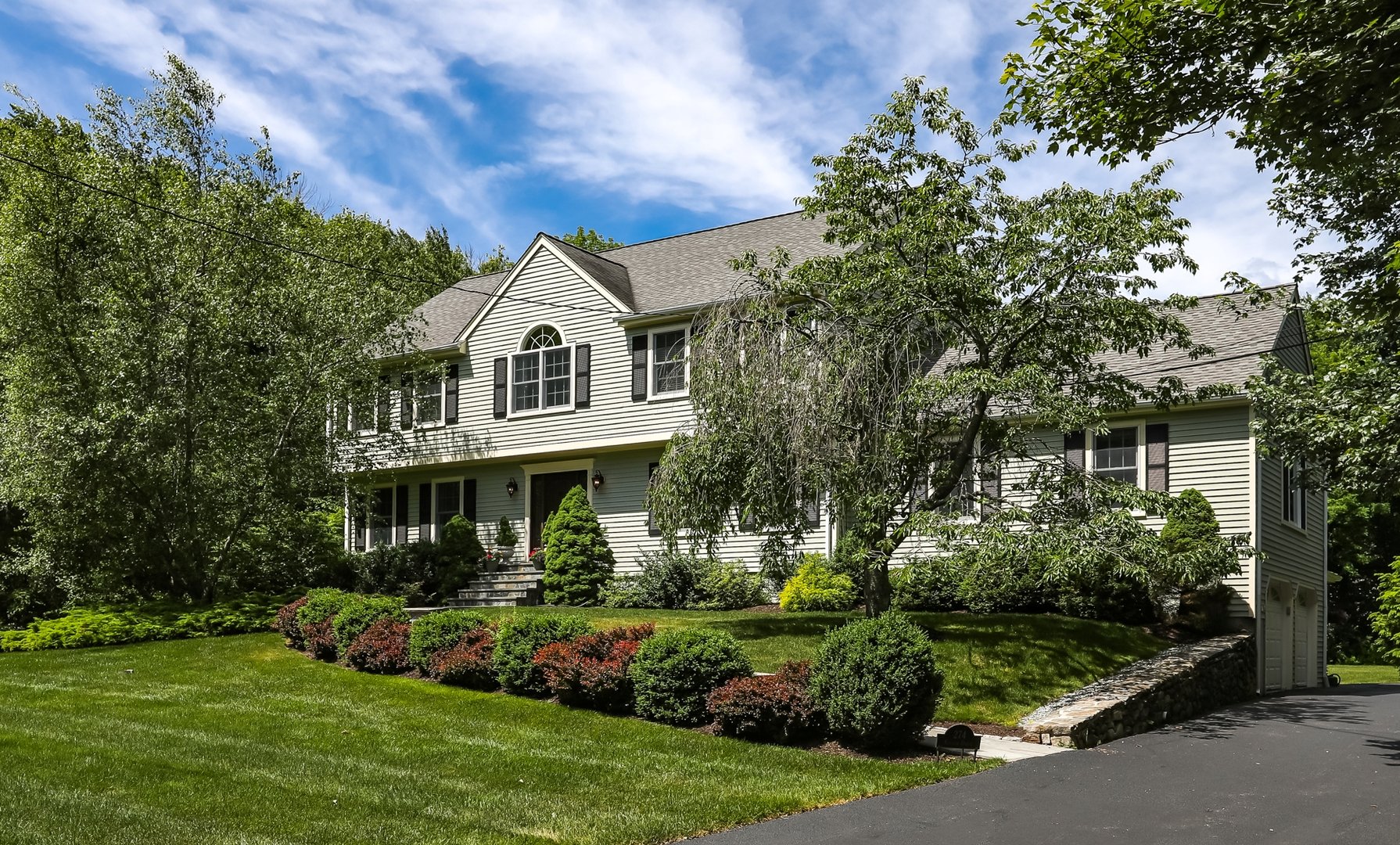 274 Keeler Drive Photo 1