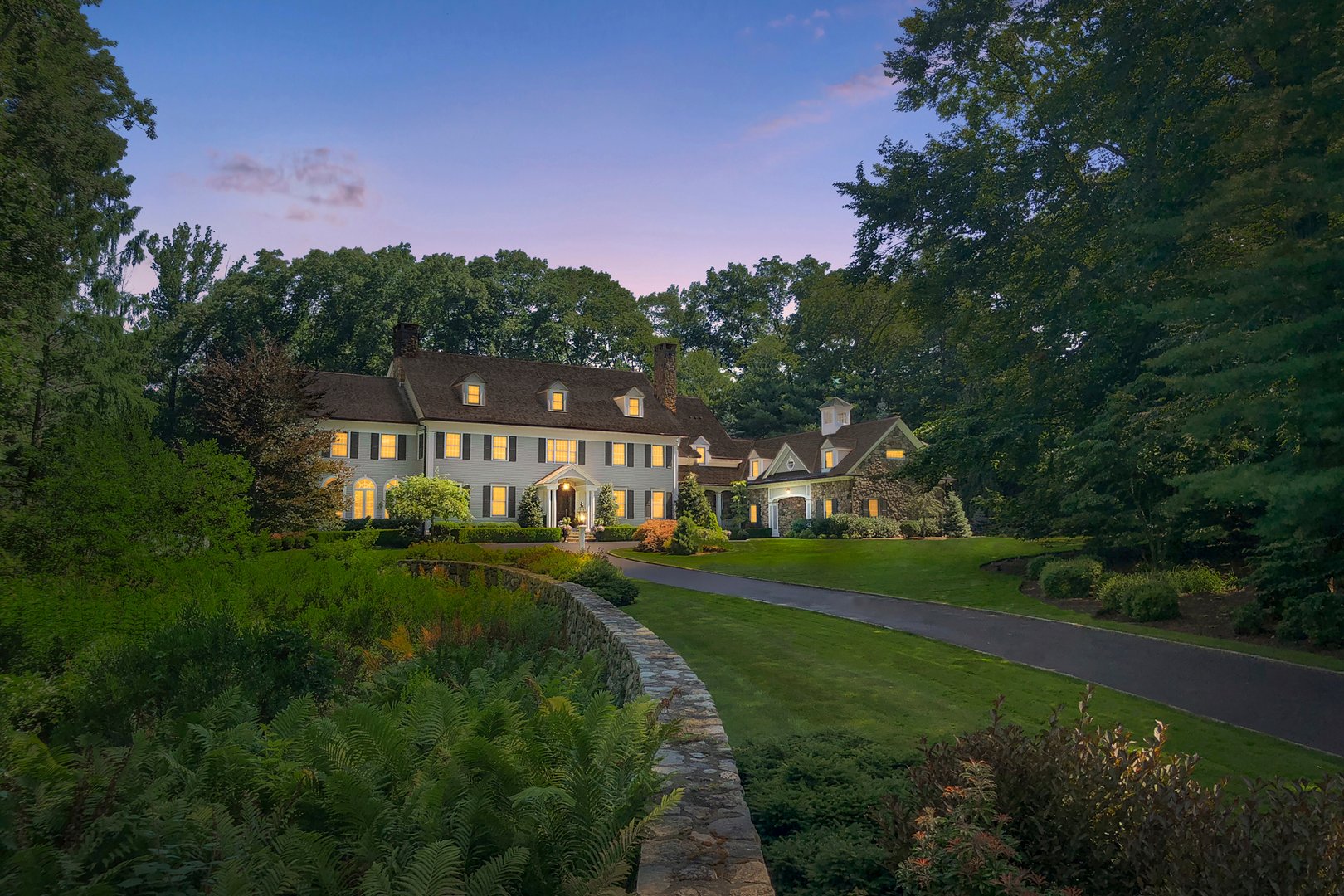 709 West Road Photo 1