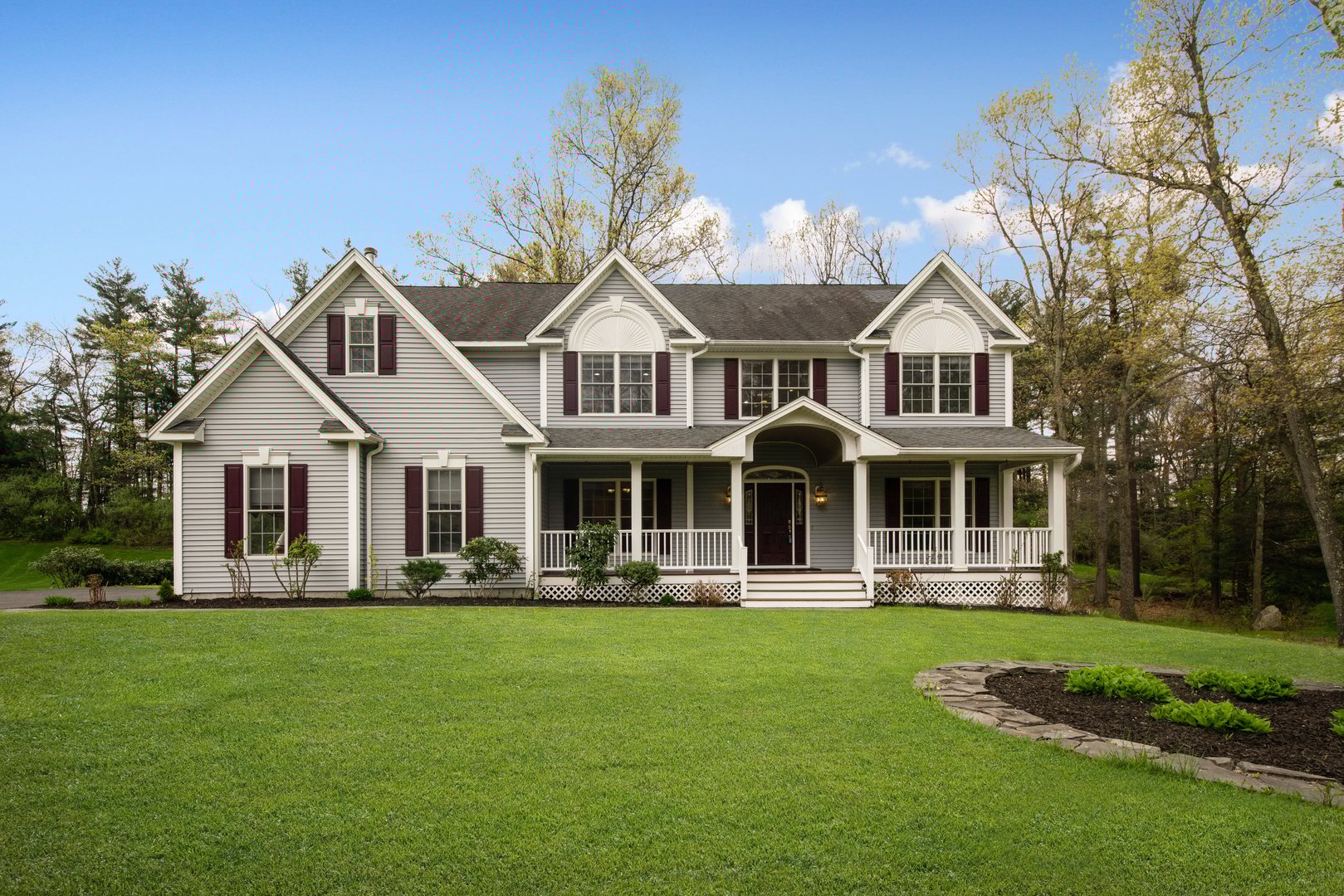 20 Pearl Street Photo 1