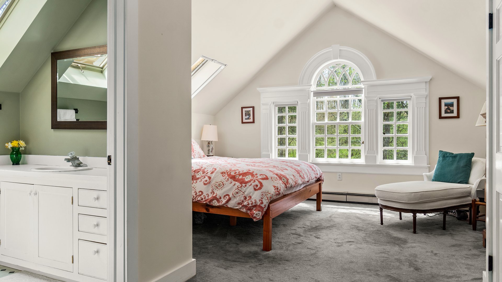 355 South Undermountain  Photo 10