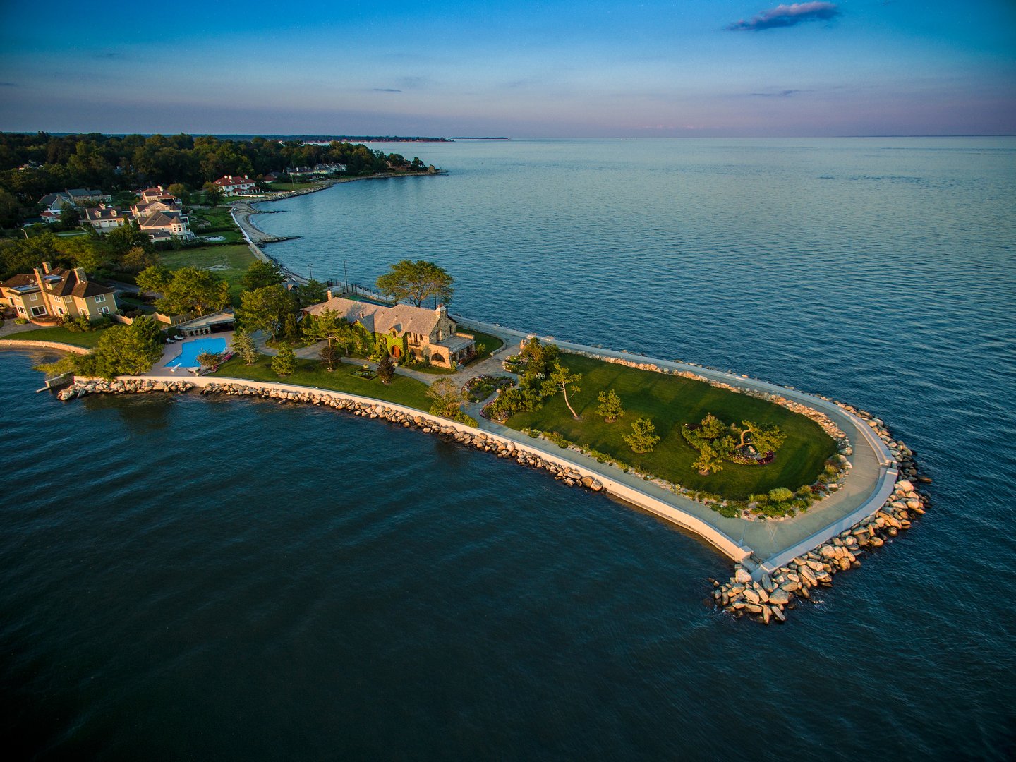 123 Saddle Rock Road Photo 1