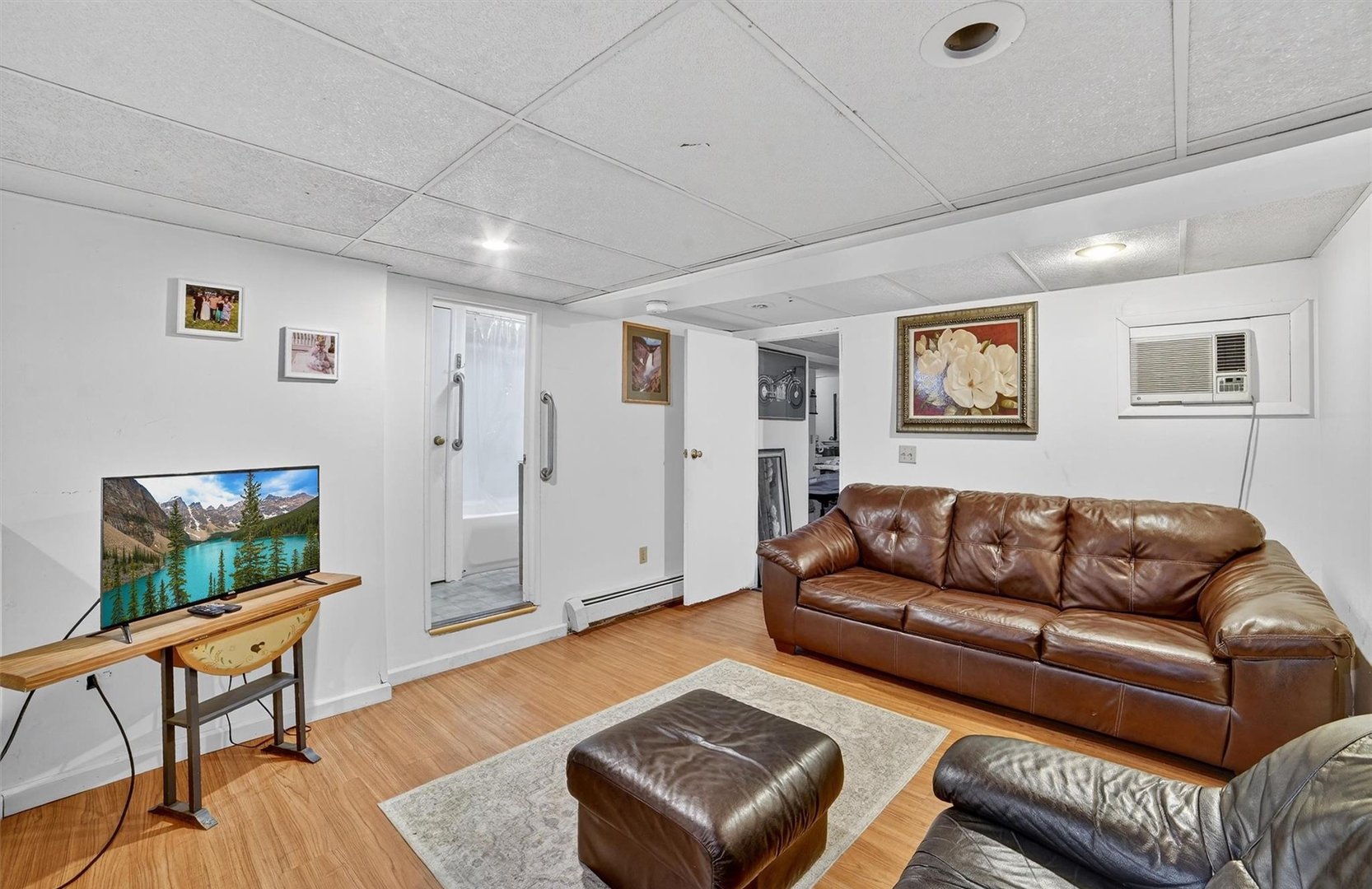 140 Beekman Avenue Photo 28