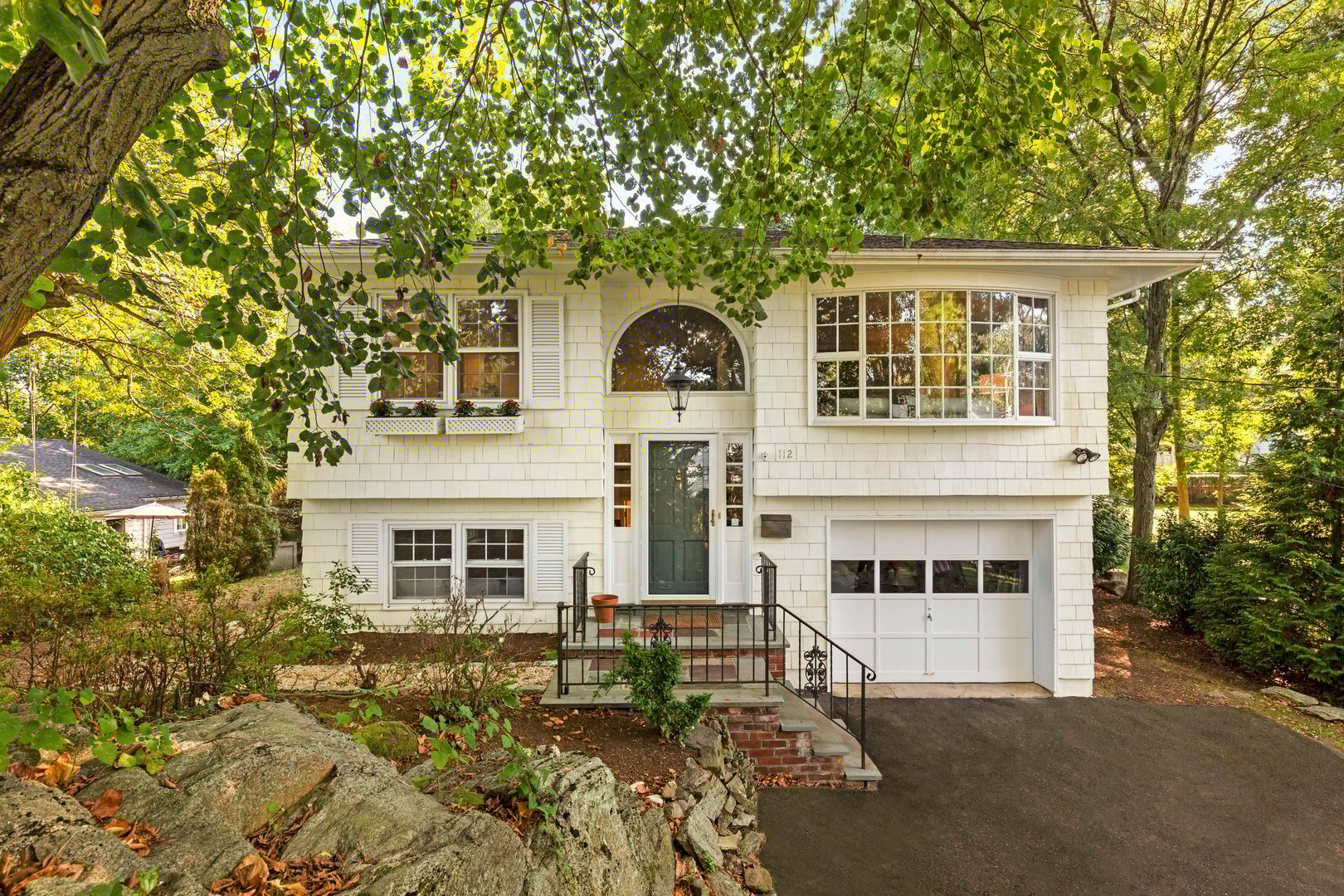 112 Sonn Drive Photo 1