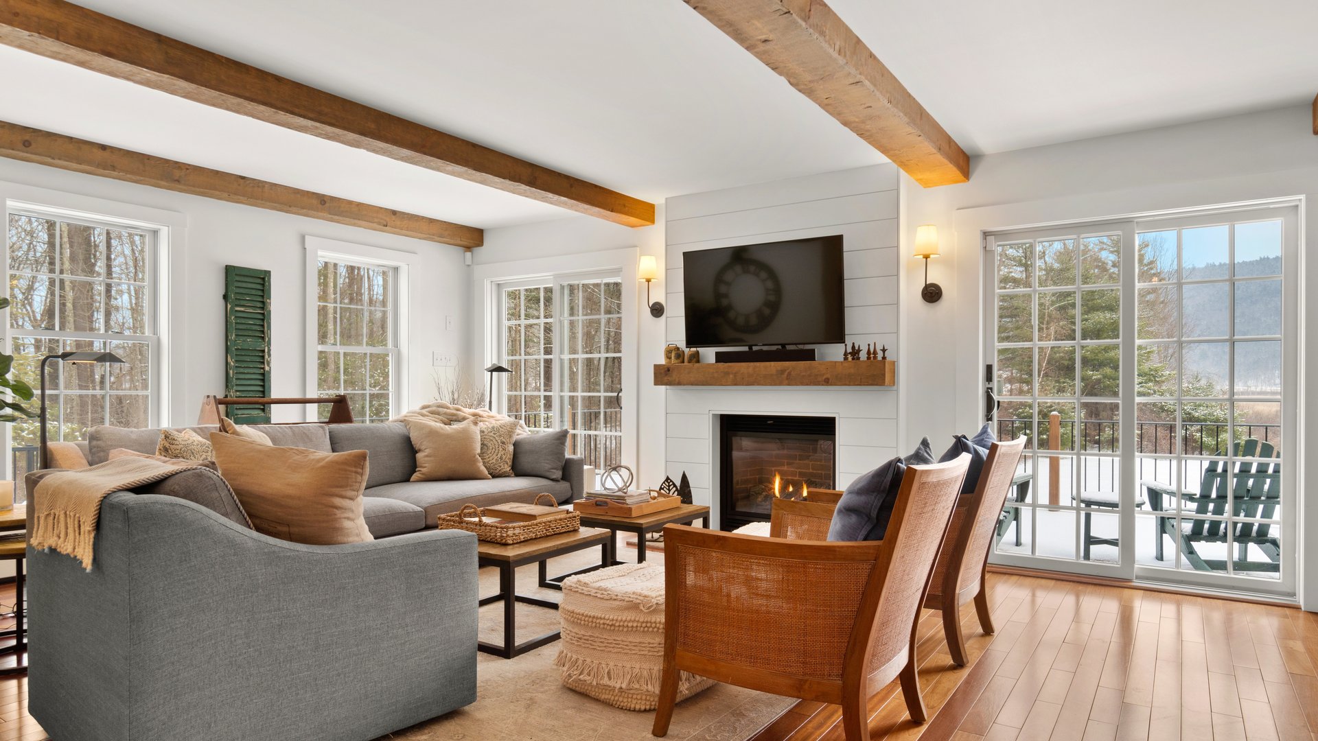 4 Madisons Way Photo 3