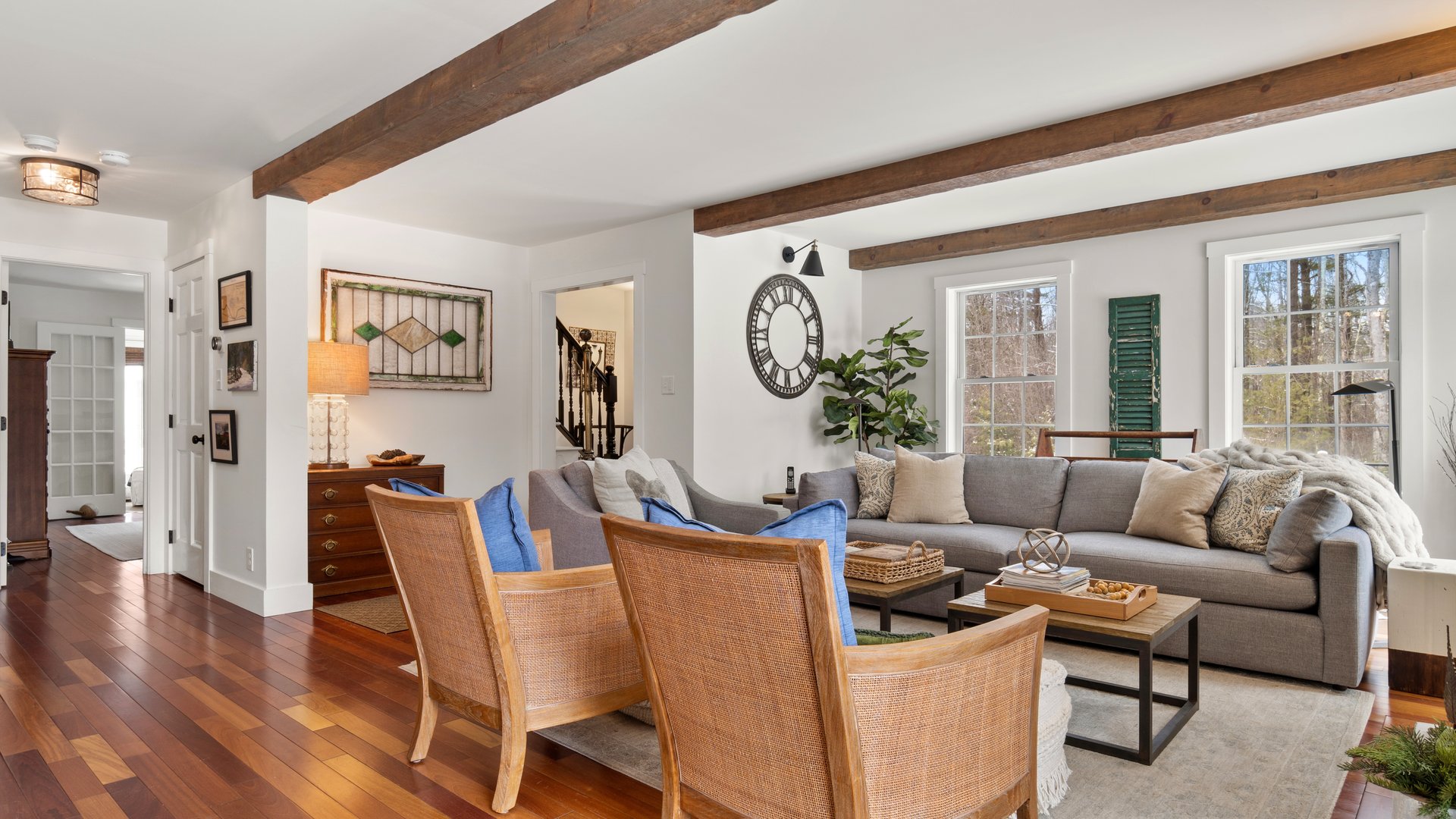 4 Madisons Way Photo 6