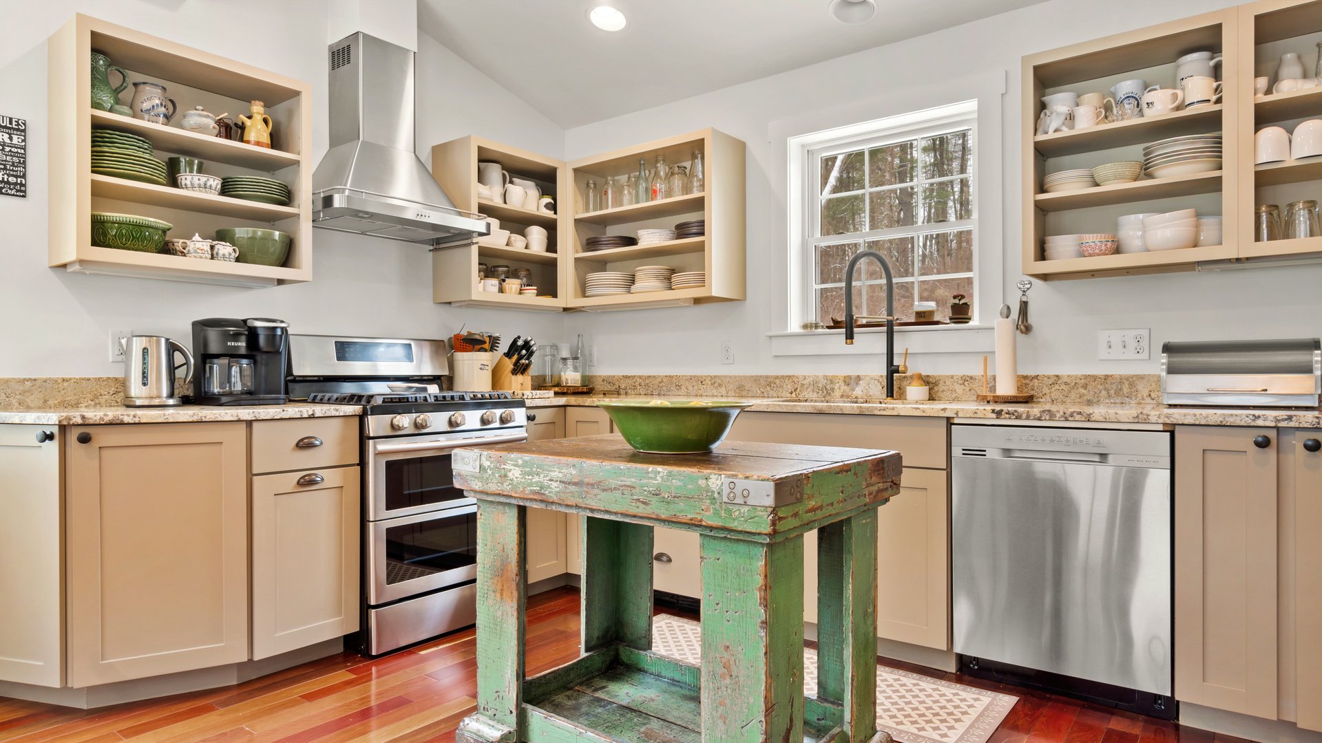 4 Madisons Way Photo 11