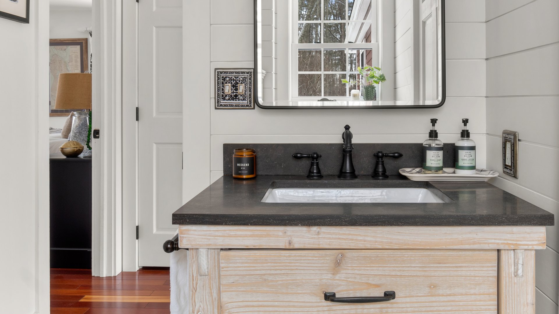 4 Madisons Way Photo 13