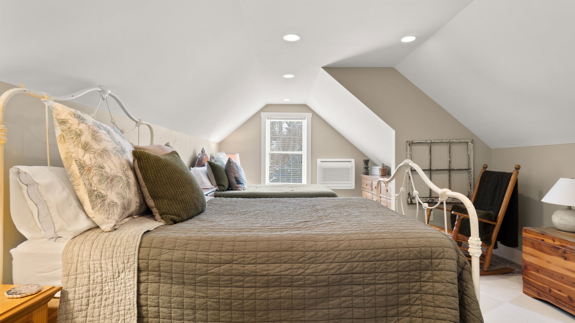 4 Madisons Way Photo 41