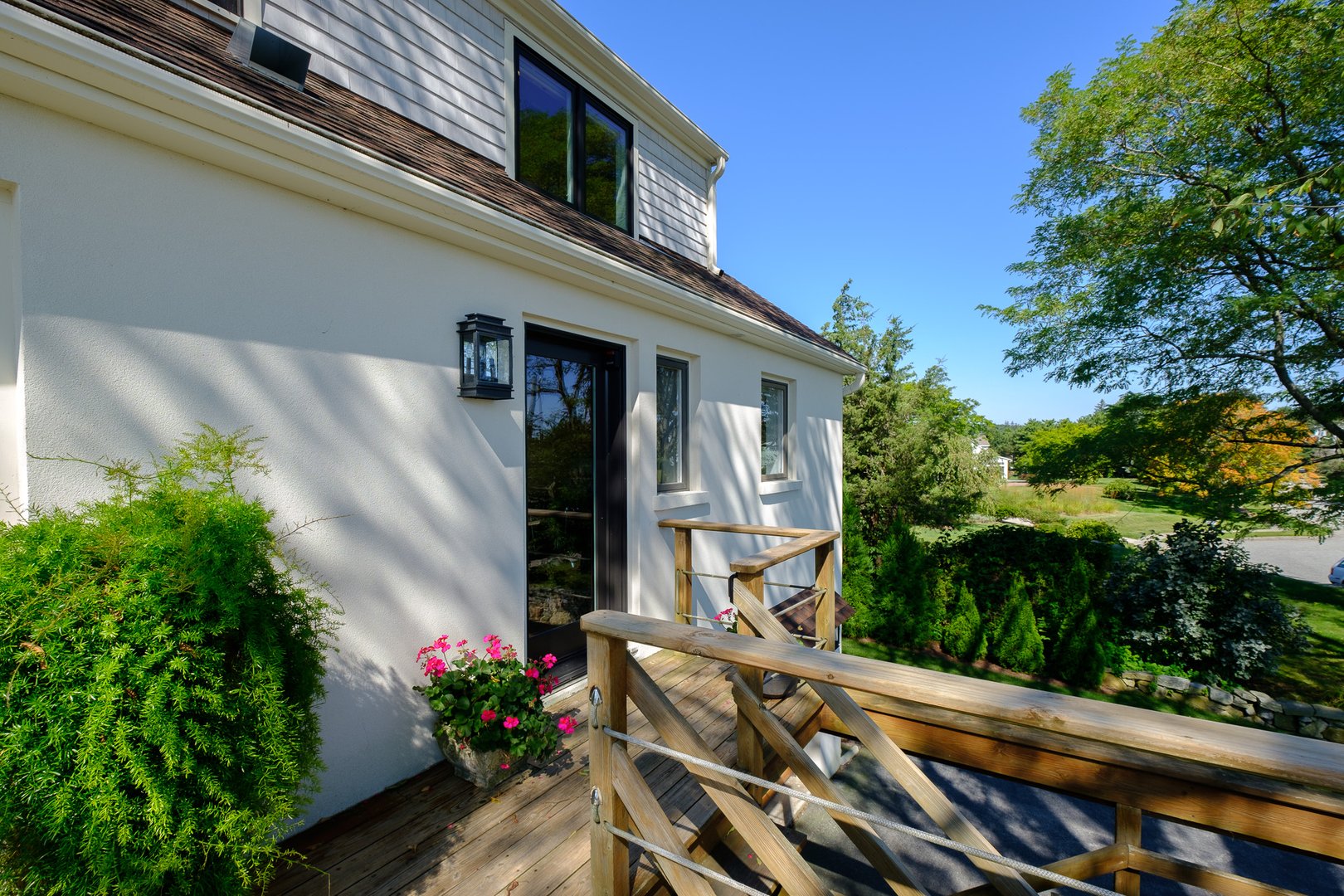 10 Morgan Point Photo 2