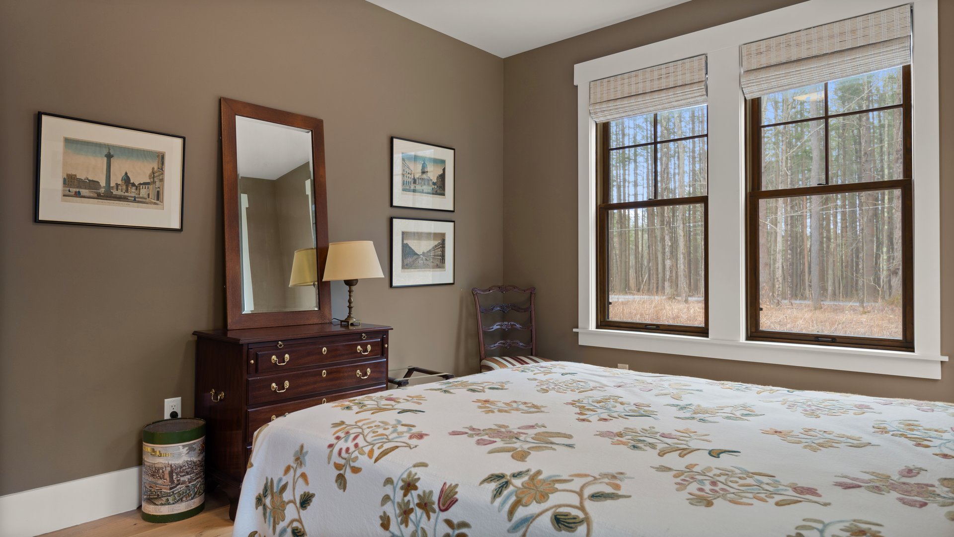 4 Old Colonial Rd Photo 6