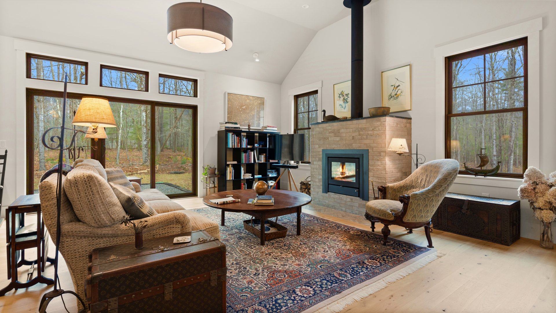 4 Old Colonial Rd Photo 12