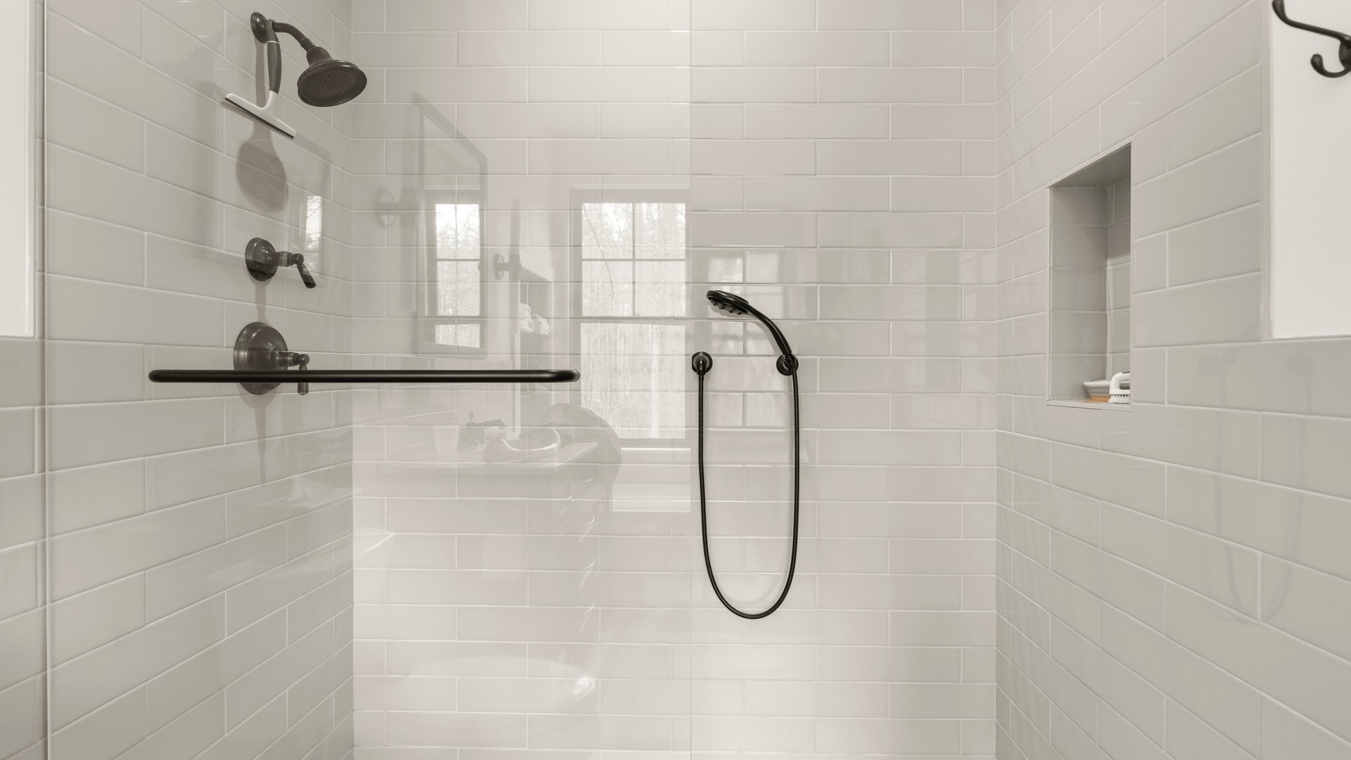 4 Old Colonial Rd Photo 18