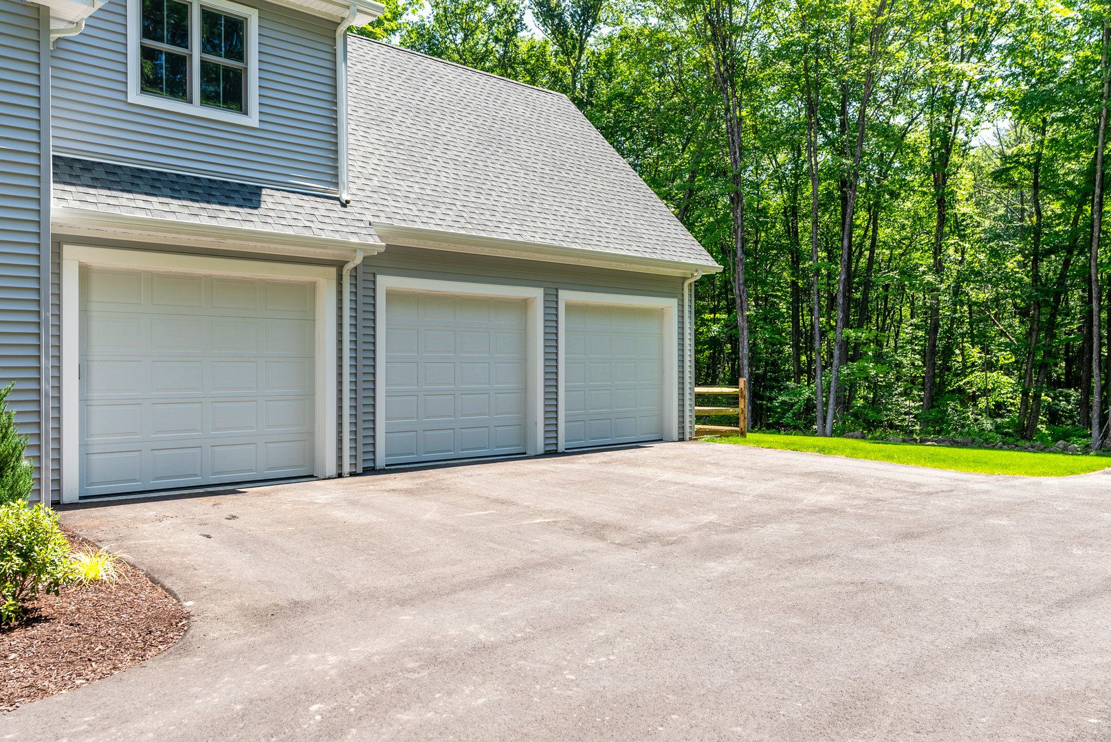 57 Henderson Road Photo 11