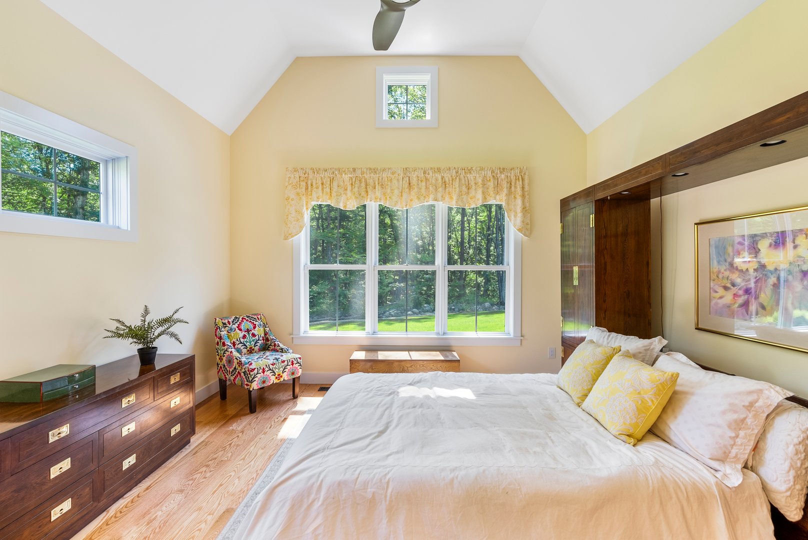 57 Henderson Road Photo 21