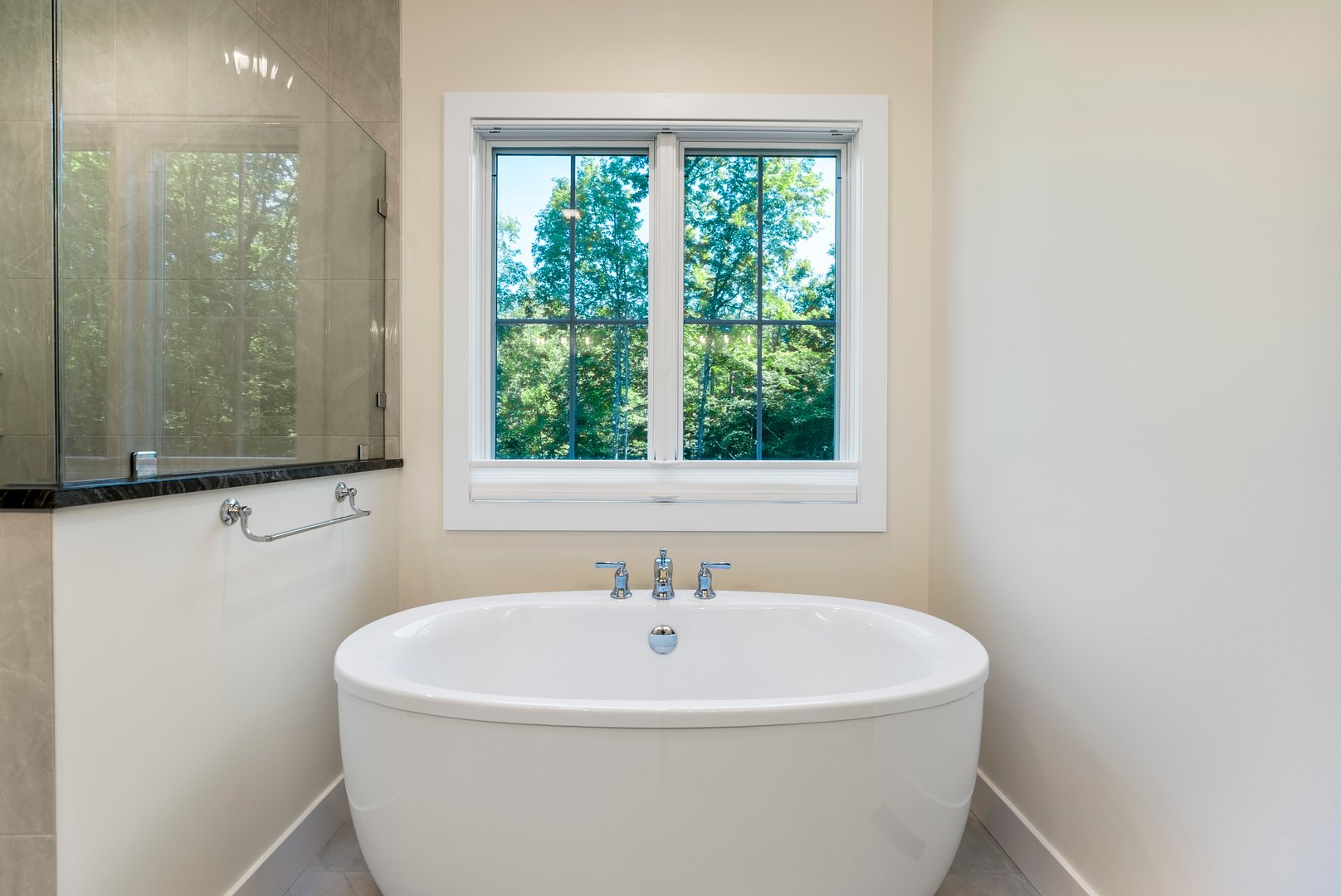 57 Henderson Road Photo 24