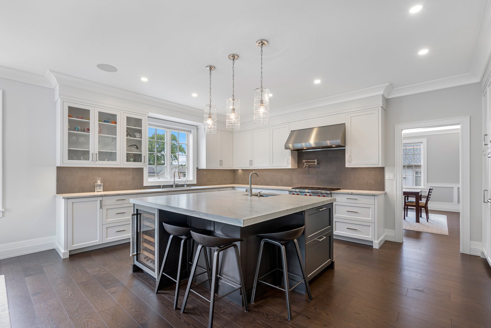 622 W 256th Street Photo 7