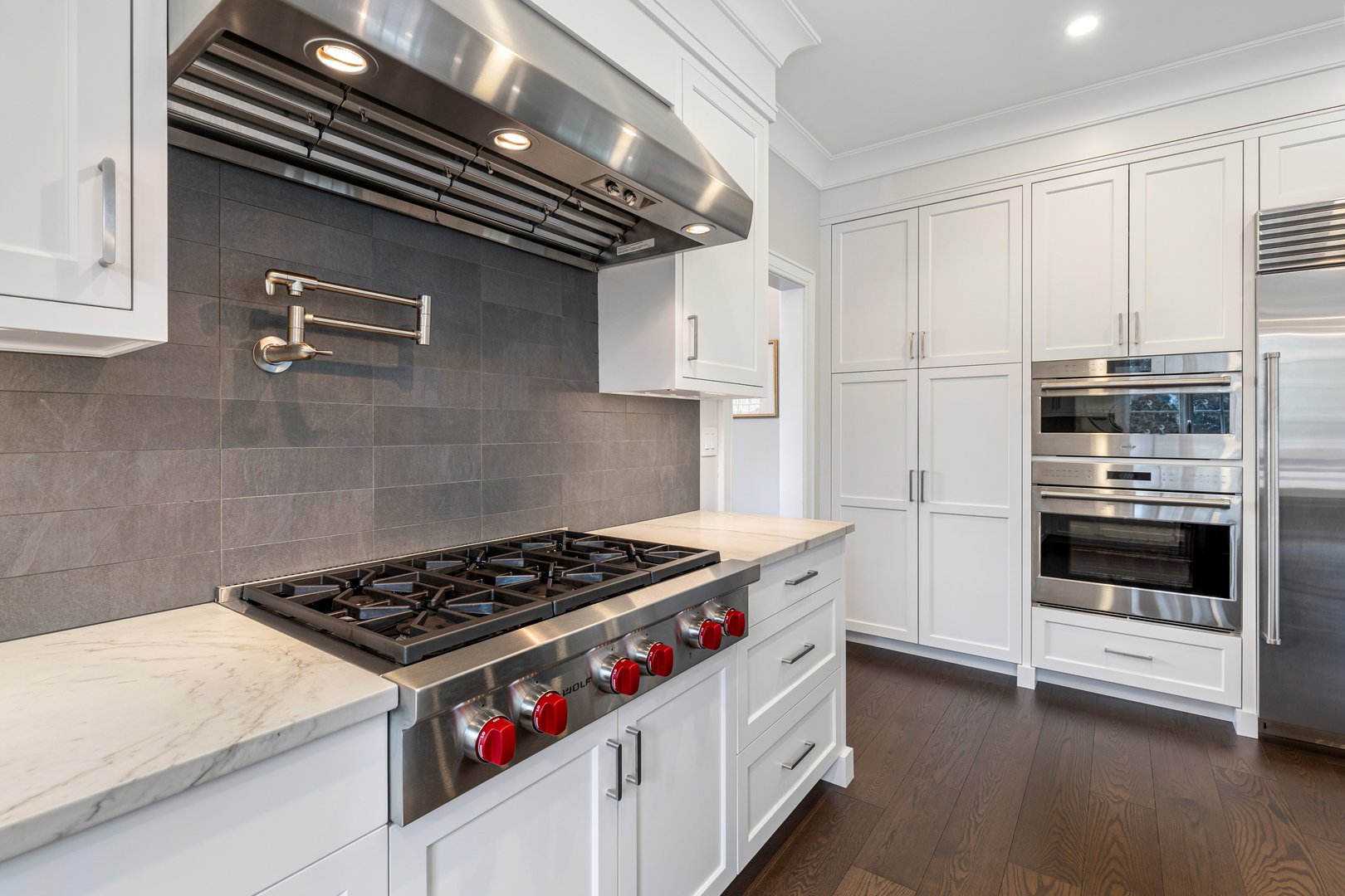 622 W 256th Street Photo 9