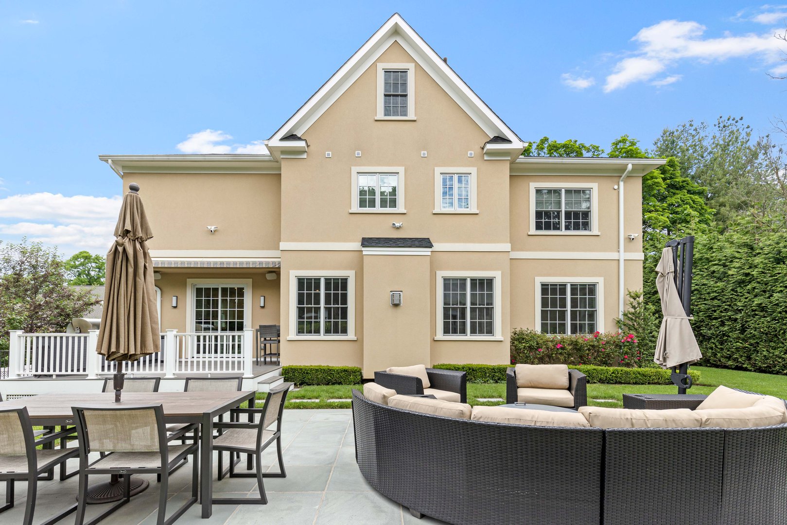 622 W 256th Street Photo 29