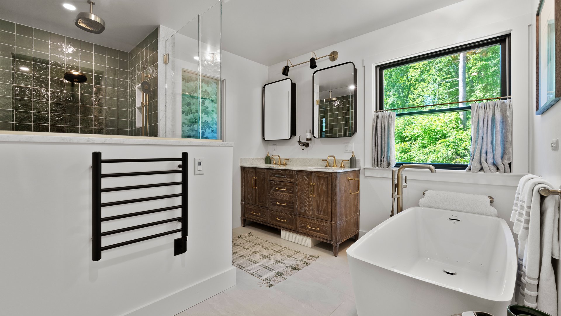 4 Madisons Way Photo 23