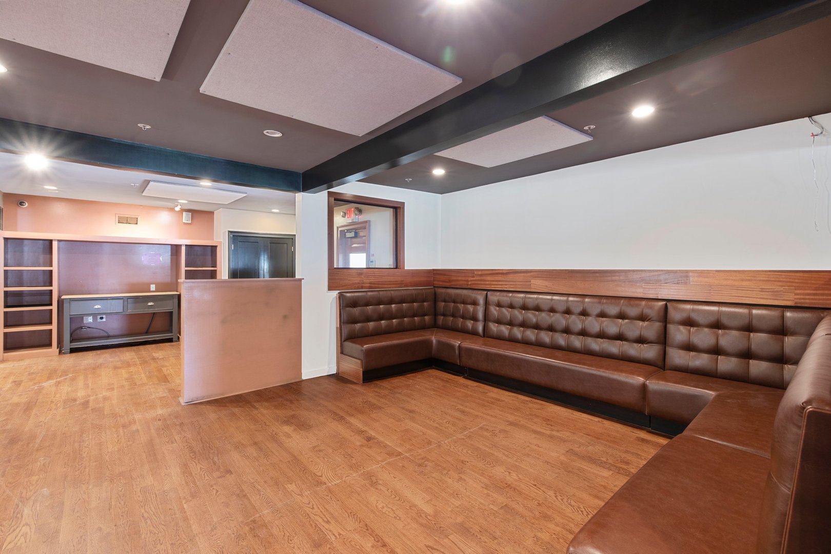 78 Main Street Photo 7