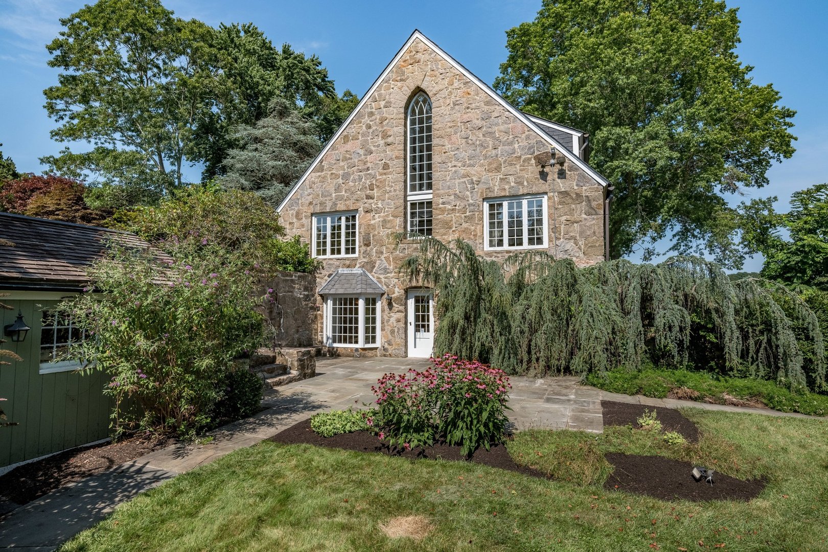 1 & 3 Neck Road Photo 4