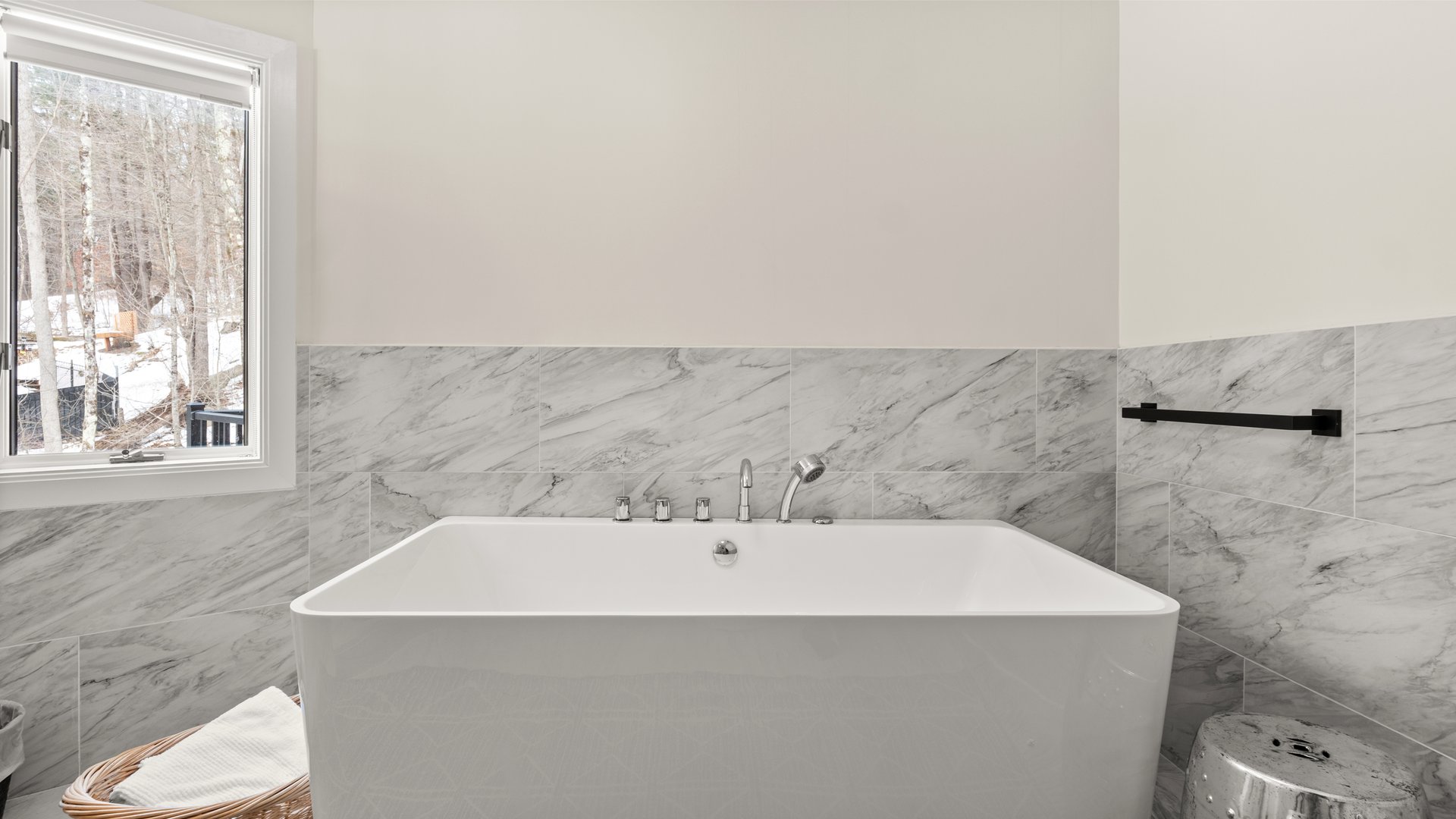 97 Brush Hill Rd Photo 20