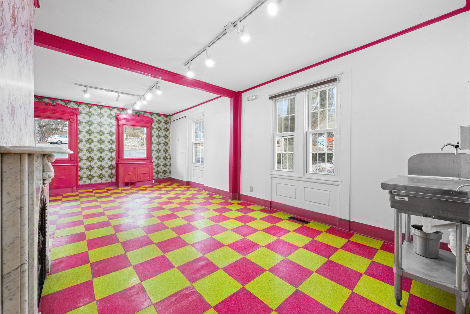 2 Norwich Road Photo 13