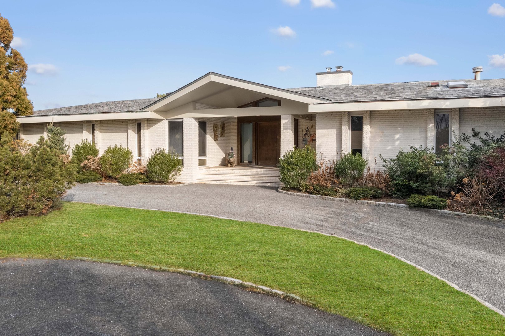 1450 Flagler Drive Photo 4