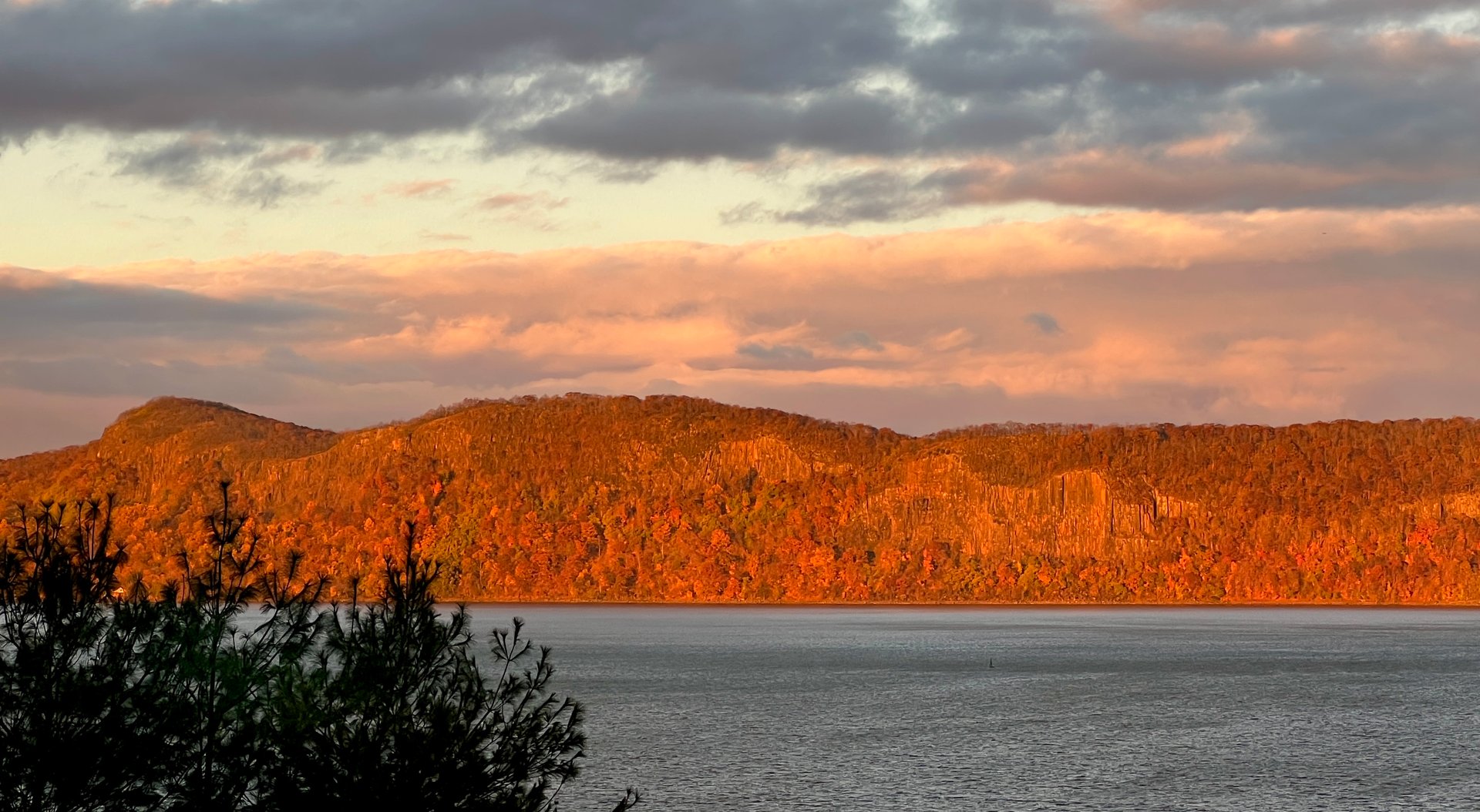 24 Country Club Lane Photo 4