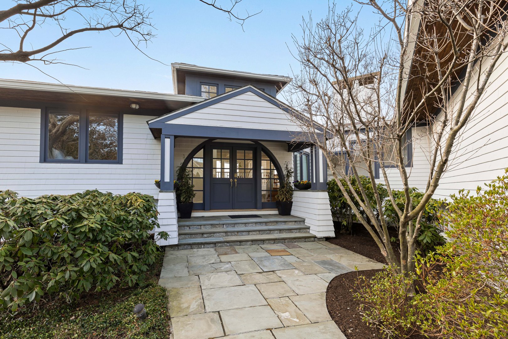 6 North Island Photo 8