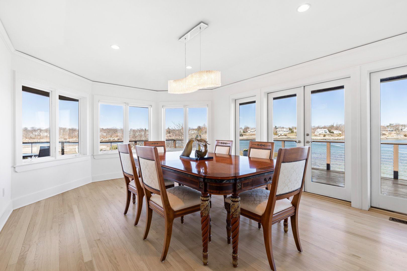 6 North Island Photo 12