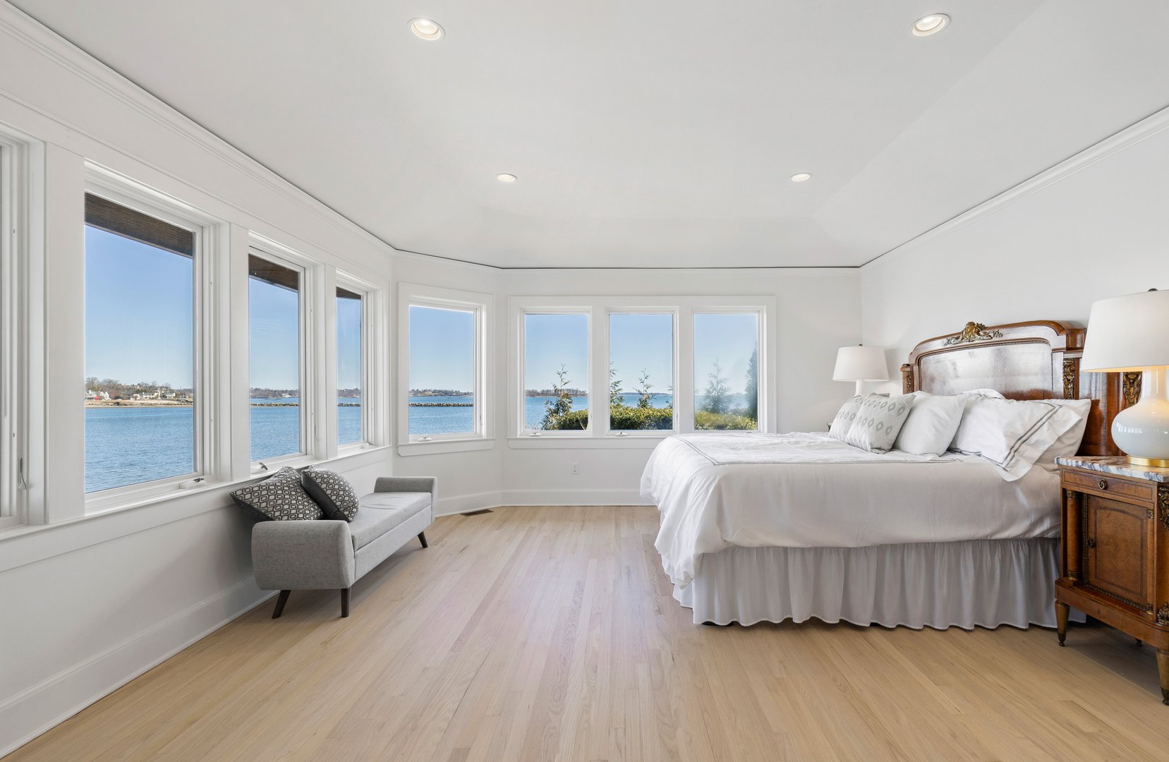 6 North Island Photo 13