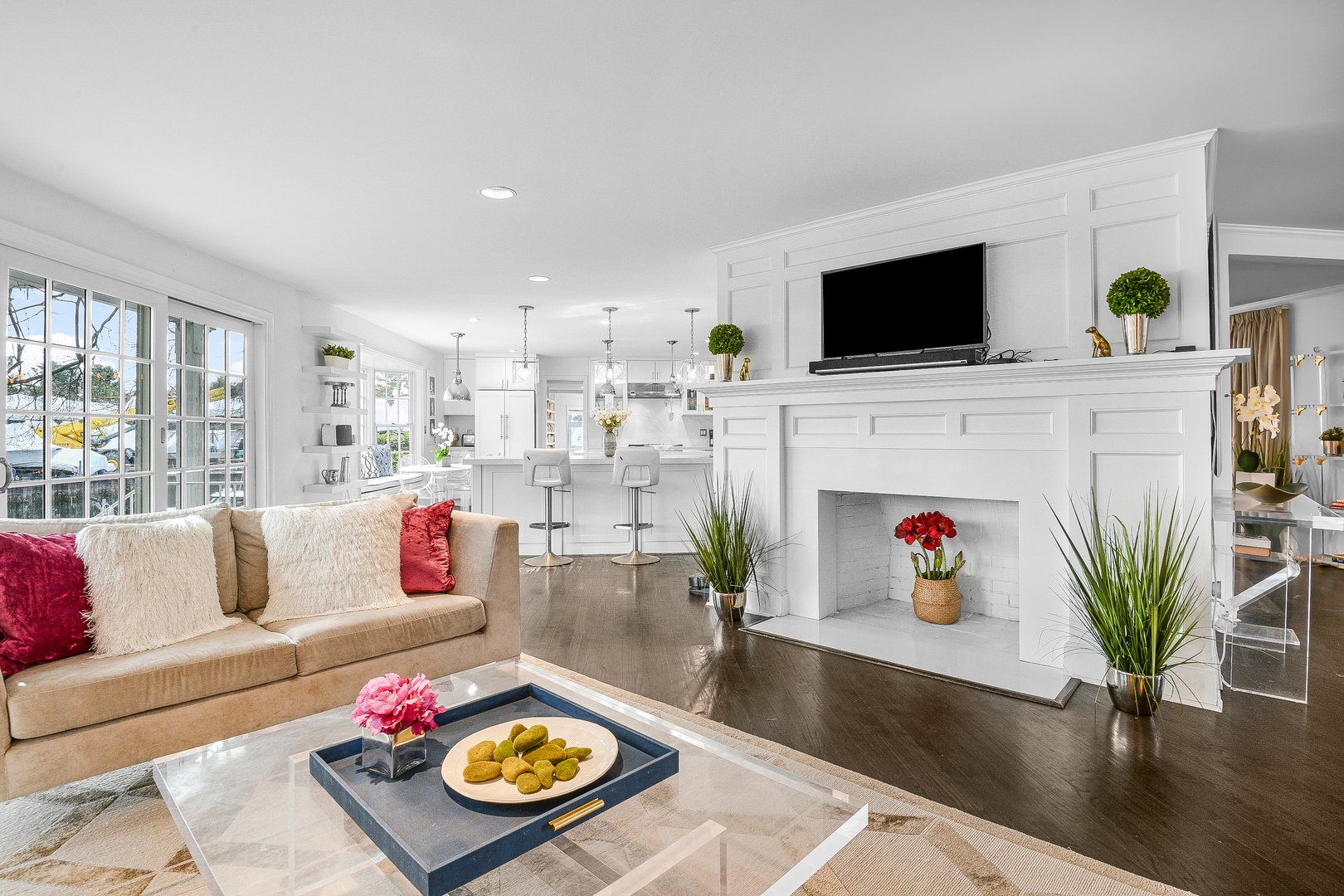 705 The Crescent Photo 8